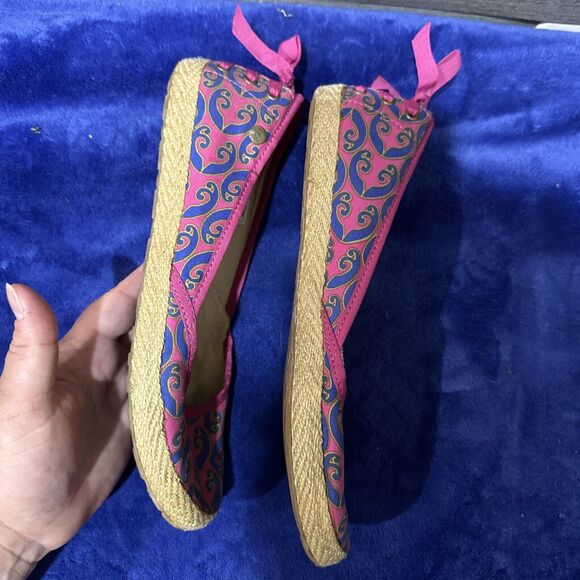 UGG Womens Slip On Flat Pink Blue Swirls Shoes US Size 8 - Picture 9 of 13